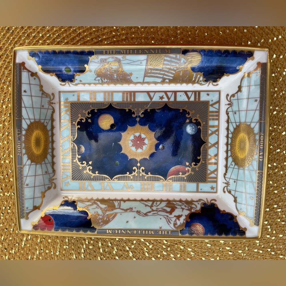 Royal Worcester Millennium 2000 AD Commemorative Dish – Limited Edition